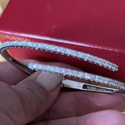 ❤️Valentines Like New 925 Sterling Silver , Genuine Diamonds 6/7” Bangle  SALE SALE $ 340. O.B.O 🍀