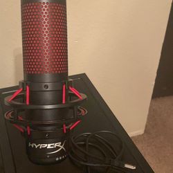 Hyperx Quadcast Rouge Mic