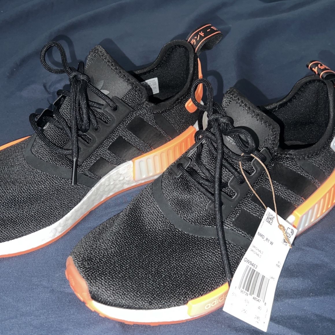 Adidas NMD R1 W GW9463 Size 8 W for Sale in Snohomish WA OfferUp