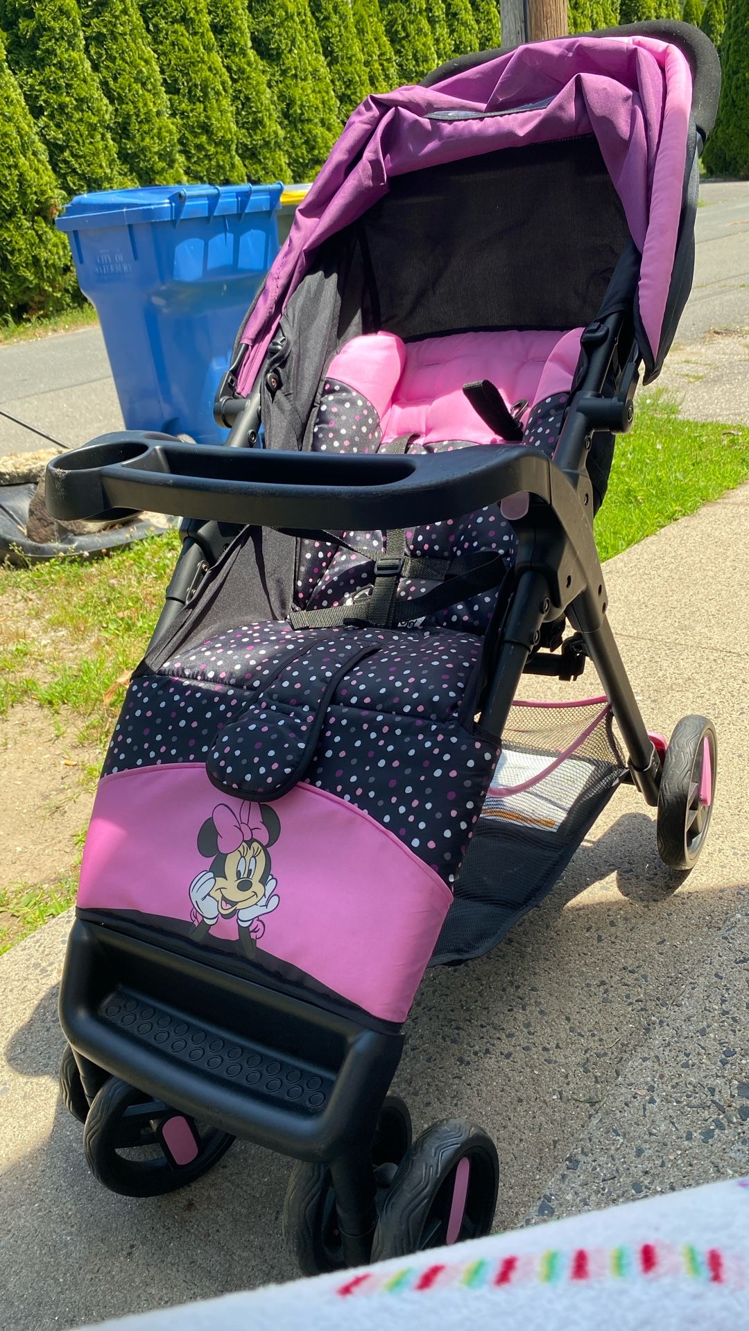 Safety’s First Baby Stroller Minnie Mouse