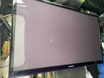 Samsung 51 inch TV with wall mount