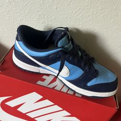 Nike Dunks Low’s