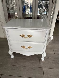 Nightstand only one