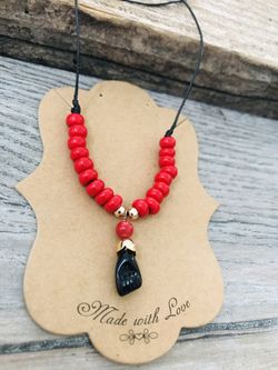 Black azabache hand necklace-macrame azabache mano collar jewelry - protection amulet