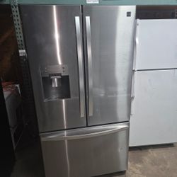 Kenmore Refrigerator 