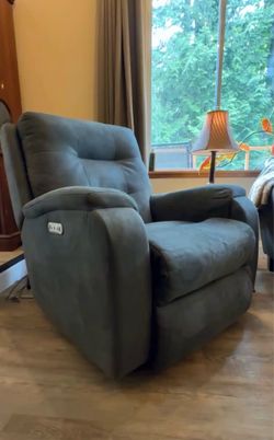 Power recliner