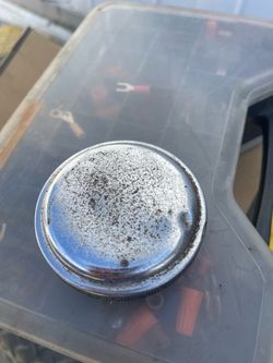 Datsun valve cover cap