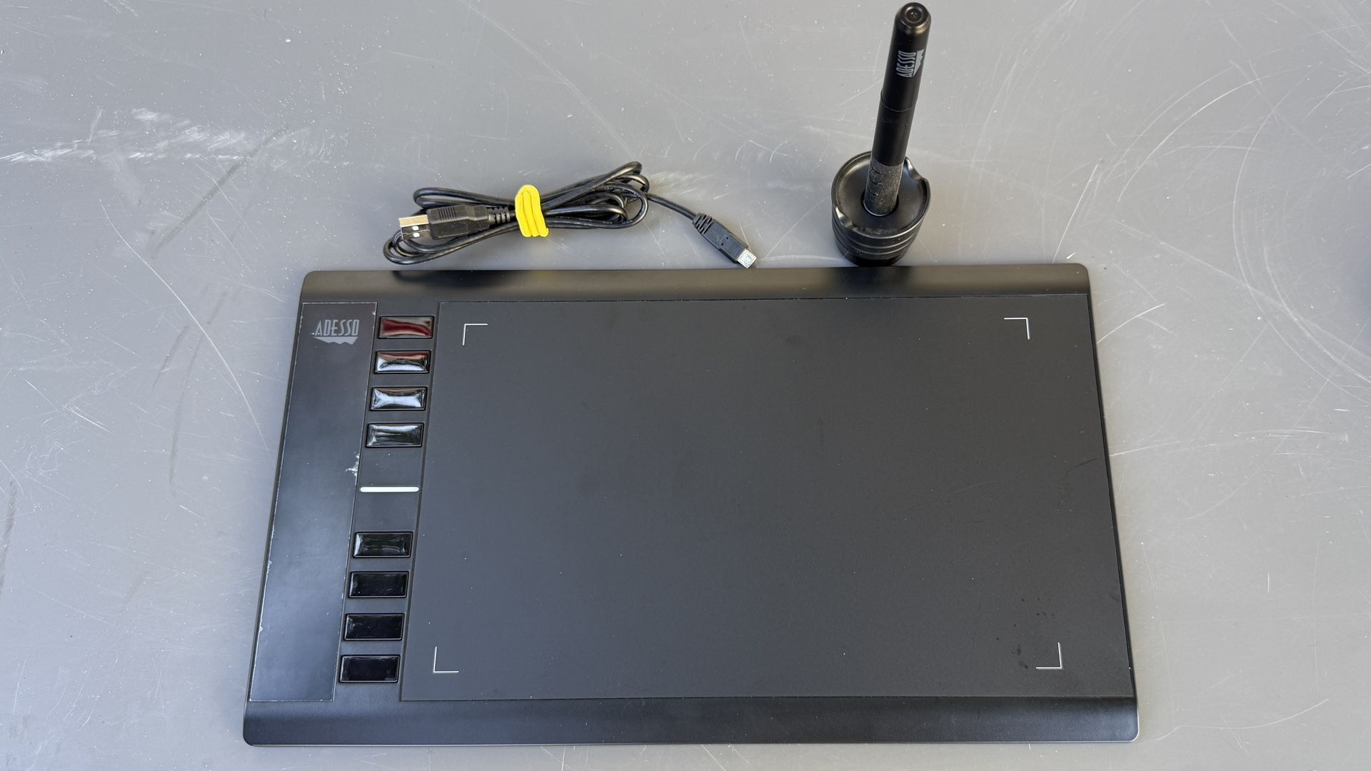 Adesso CyberTablet T12 Graphics Drawing Tablet USB with Pen & Cable – Tested