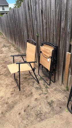 Folding Outdoor Chairs  of 3
