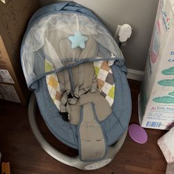 Baby Swing with remote