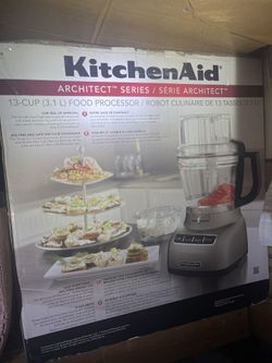 KitchenAid Food Processor 3.1L New Ready For A Present 🎁 Asking $130 Oh Best Offert