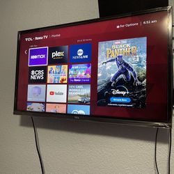 TCL 32" Class 1080P FHD LED Roku Smart TV 3 Series 32S327