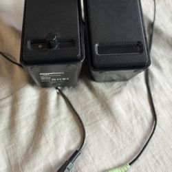 USB Powered Desktop Speaker Pair
