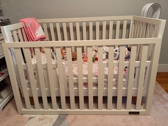 Crib child craft soho 4 in 1 crib