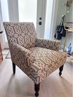Art Deco arm chair