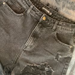 Pretty Little Thing Denim Shorts