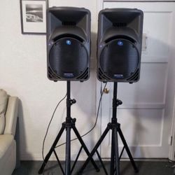 MACKIE SPEAKERS 