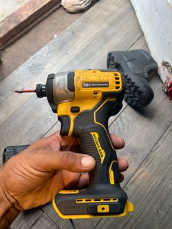 Dewalt set