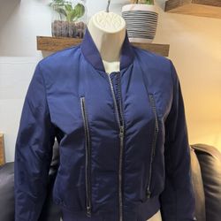 💙 ALO Yoga Bomber Jacket💙