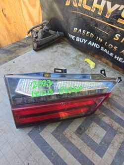 2023 Lexus ES350 tail Lights