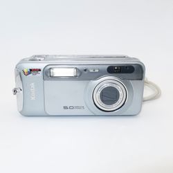 Kodak EasyShare LS753 Digital Camera