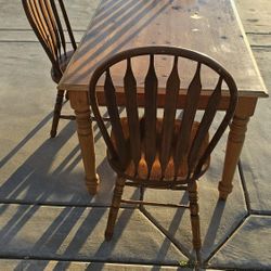 KITCHEN TABLE WITH 3 OAK CHAIRS