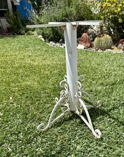 Iron Table Pedestal