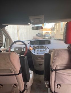 2005 Nissan Quest