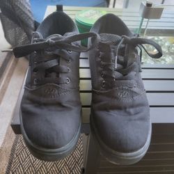 Heely's With Hardware - Size 7