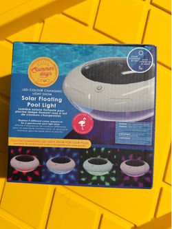 Solar Floating Pool Light (Color Changing)