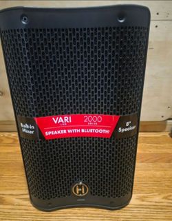Used Harbinger Vari V2408 Powered Speaker w Blue Tooth