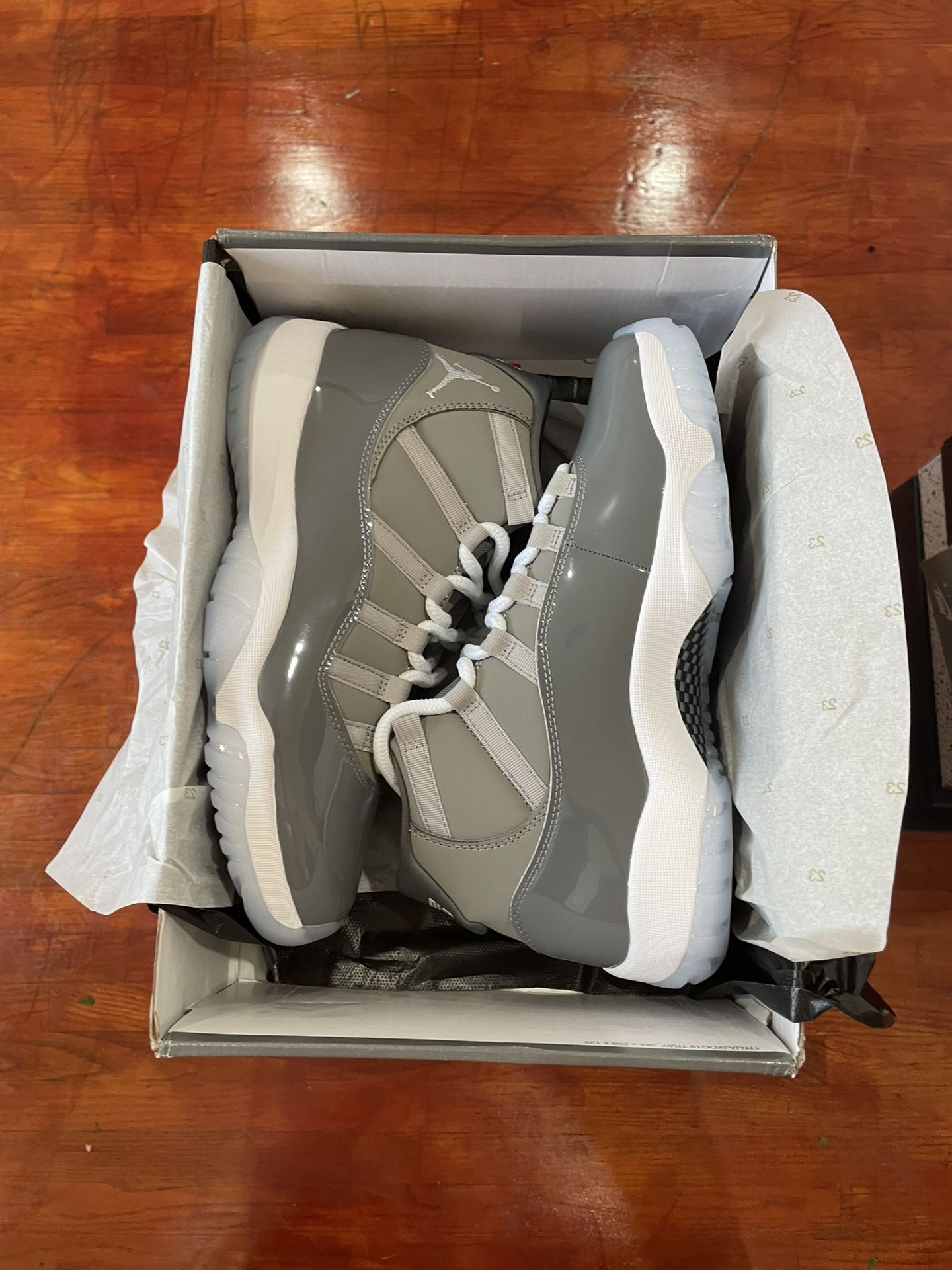 Jordan 11 Cool Grey