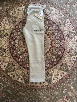 Essential sweatpants
