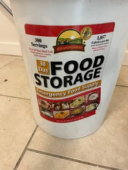 Emergency Food Supply for 300 servings 