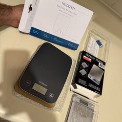 Kitchen Scale Digital Weight, Cooking Scale for Food Ounces and Grams, 4 Units with 0.1oz/1g Precision, LCD Display with Tare Function  New sealed pac