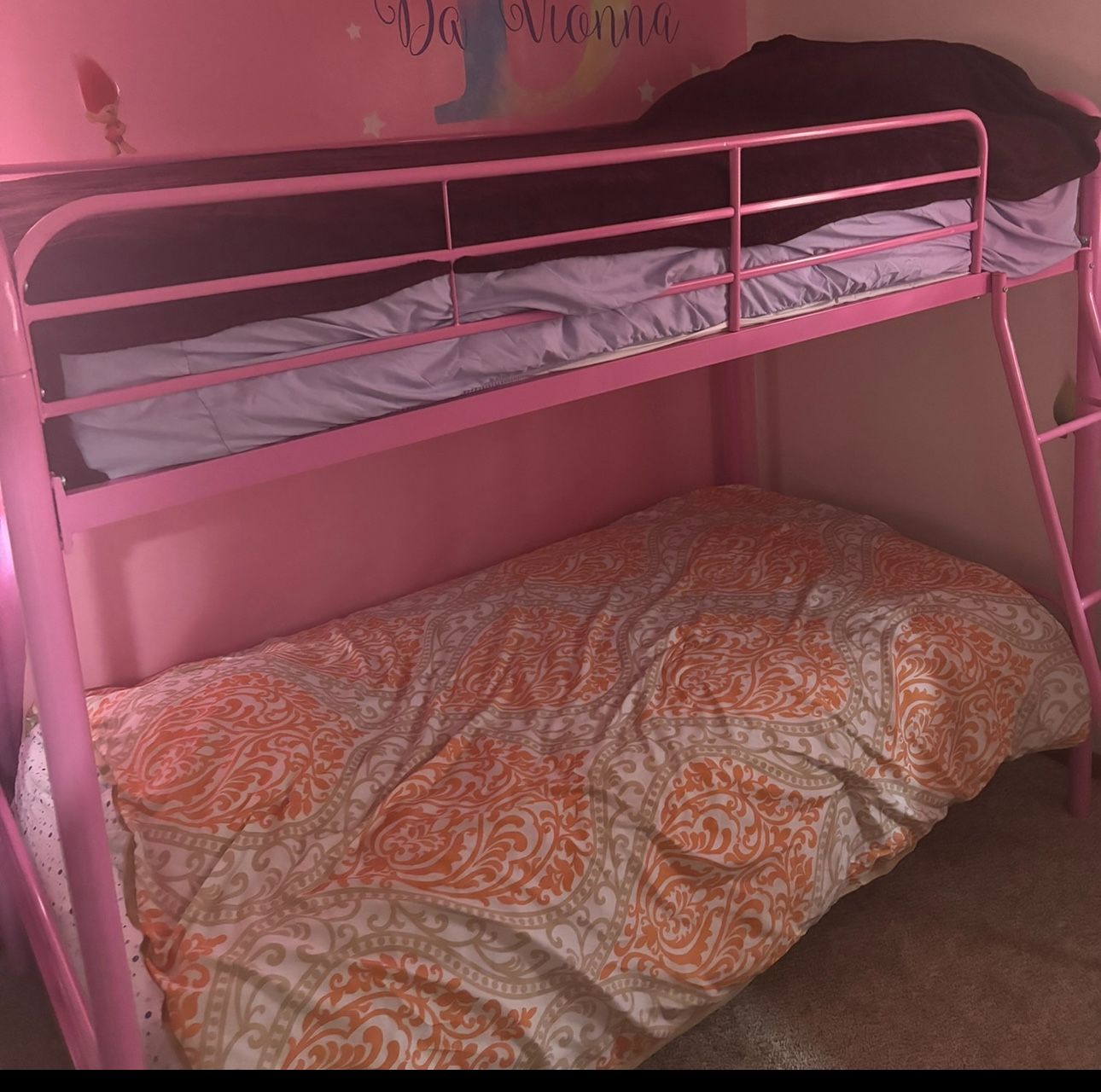 Bunk bed