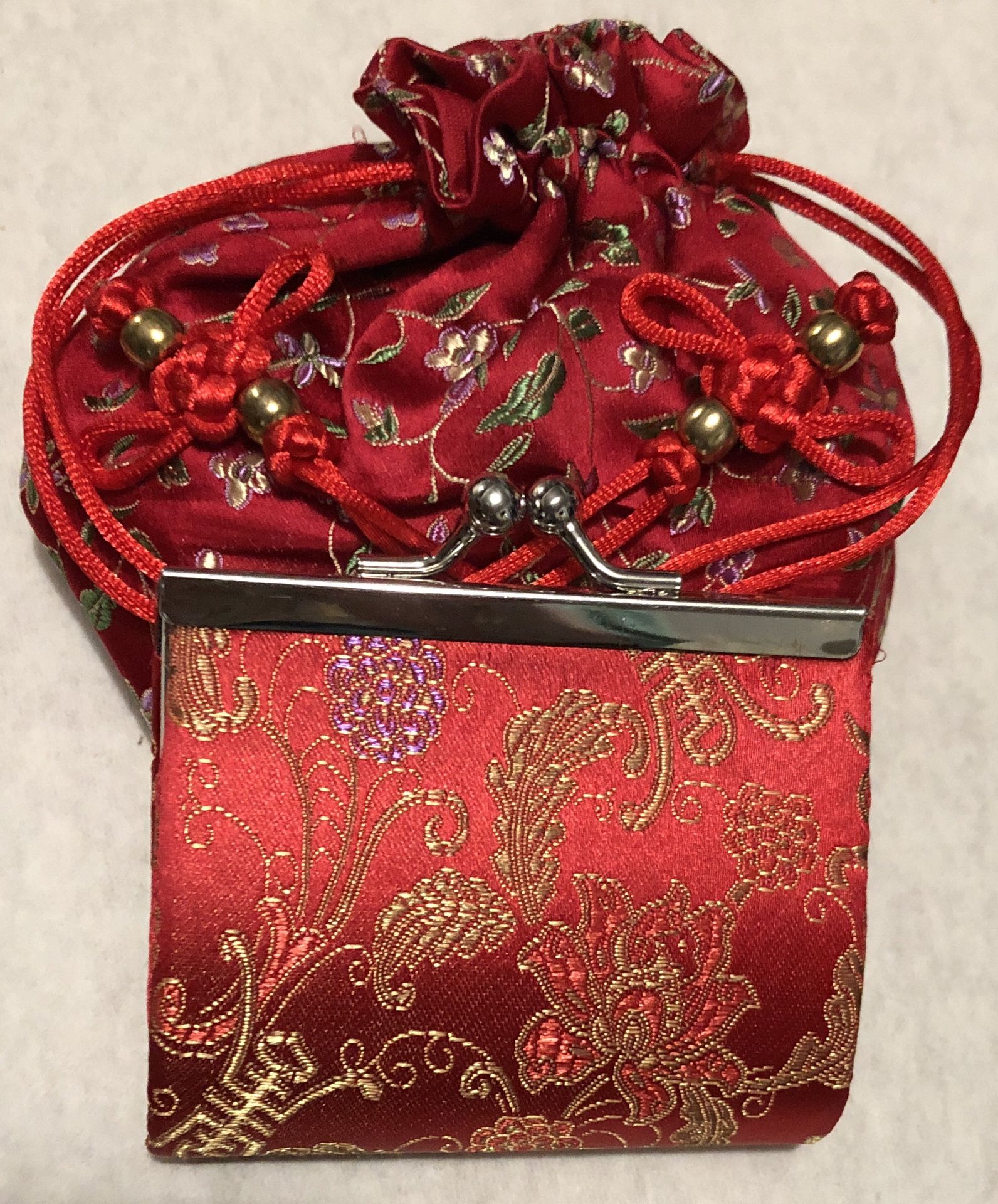 Beautiful Silk Purse Set From Asia