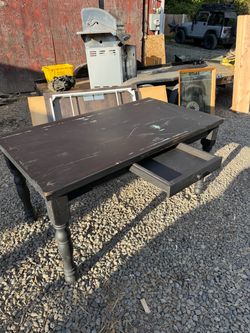 Kitchen table