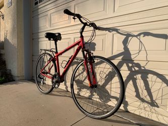 Diamondback Road Hybrid Bike - Medium