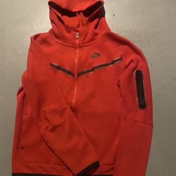 Nike Tech Fleece Hoodie Size S
