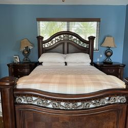 Elegant Bedroom Set - Solid Wood-Queen Size Poster Bed,  Dresser with Mirror, 6 Drawer Chest and 2 Nightstands