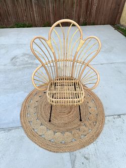 Rattan Fan Chair/rug/jumbo Bear Decorations For Events/silla Para Decoraciónes Fiestas