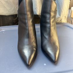 Beautiful Boots (size 8)