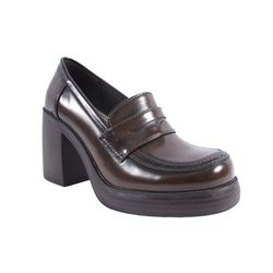 Jellypop Whitney Chunky Block Heeled Loafers in the "Brown Smooth" size 8M NWOT