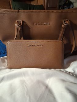 Michael Kors/Jet set purse and wallet