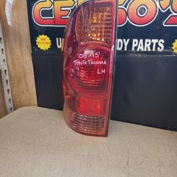 08 15 Toyota Tacoma LH Tail Light OEM. 