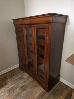 Solid Wood French-Style Armoire / Linen Press with Glass Doors & 7 Drawers