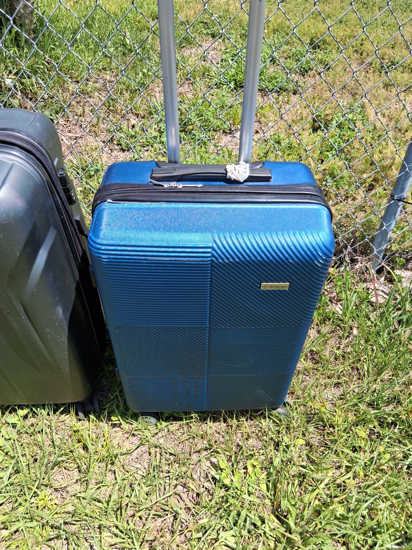 LOTS OF NICE LARGE HARD SHELL PULL ALONG LUGGAGE