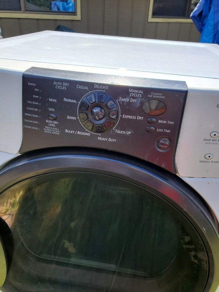 Kenmore elite smartheat quiet pak 9 dryer for Sale in Hillsboro, OR