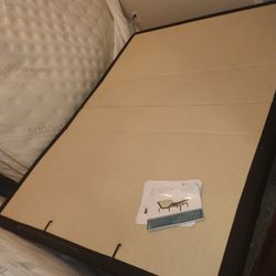 Ease Queen Size Adjustable Bed 